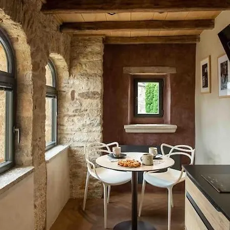 Вилла Bodetour, Tour Charmante Pour Un Sejour Insolite Vimenet