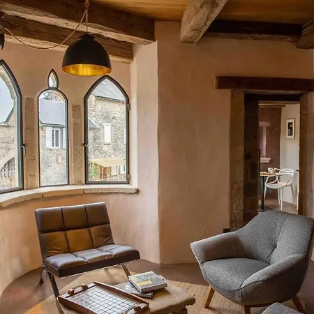 Bodetour, Tour Charmante Pour Un Sejour Insolite * Vimenet