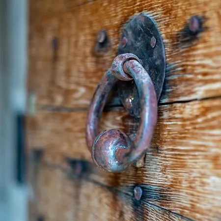 Вилла Bodetour, Tour Charmante Pour Un Sejour Insolite