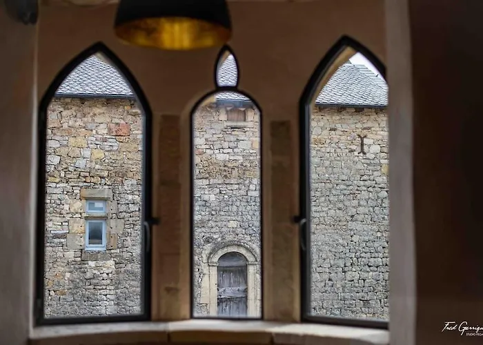 Bodetour, Tour Charmante Pour Un Sejour Insolite Villa Vimenet